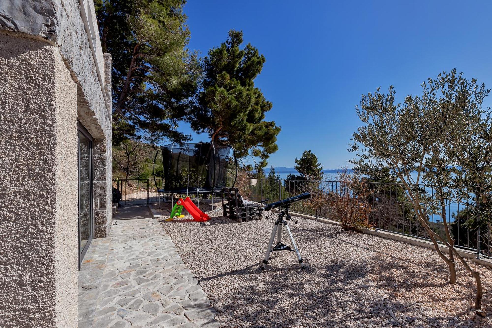 Villa Eaglestone - Isolated Location That Offers Peace And Tranquility Макарска Экстерьер фото