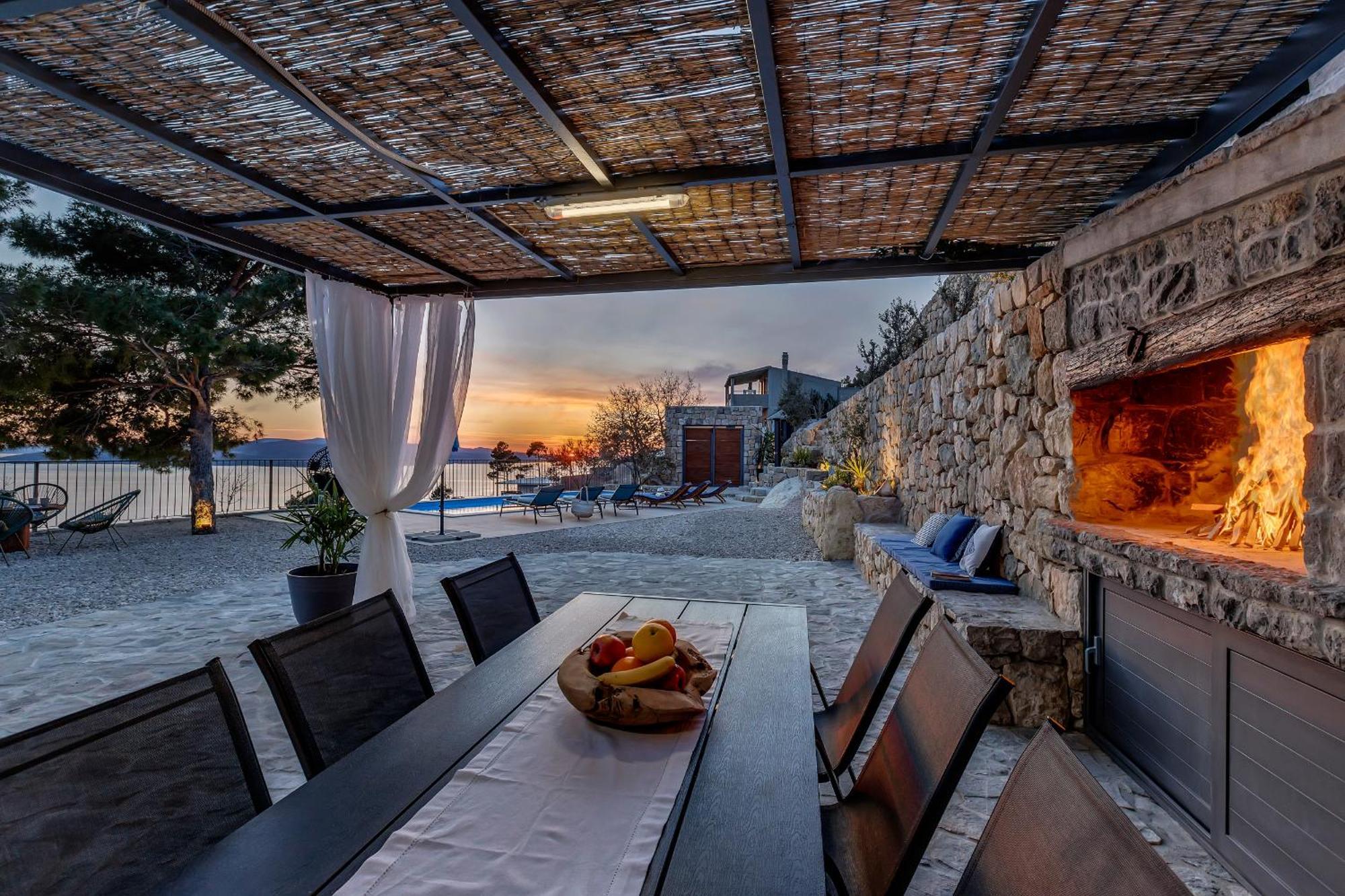 Villa Eaglestone - Isolated Location That Offers Peace And Tranquility Макарска Экстерьер фото